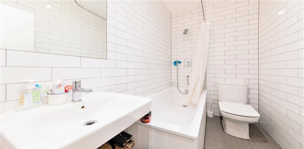 Modern Studio Riffel Road, Willesden Green